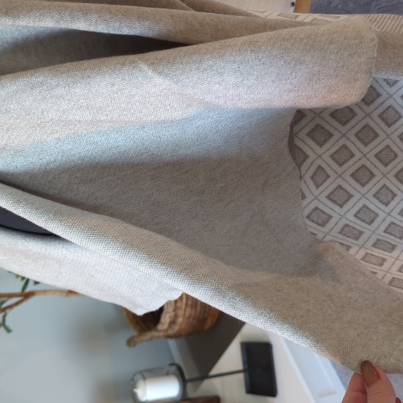 Evolution by Cyrus Waterfall Open Sweater - Picture 2 of 8